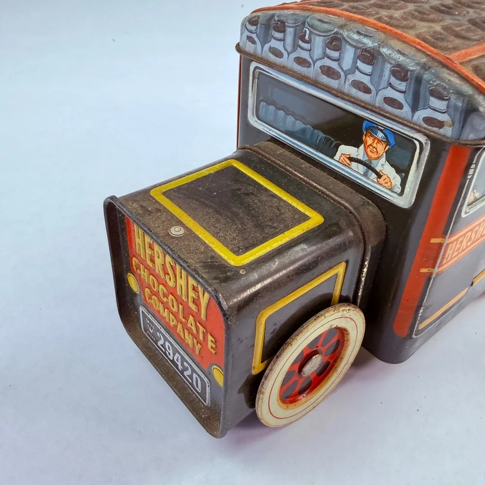 Hershey Chocolate Company Milk Truck Tin Canister Vehicle Series #1 2000 Vtg‎